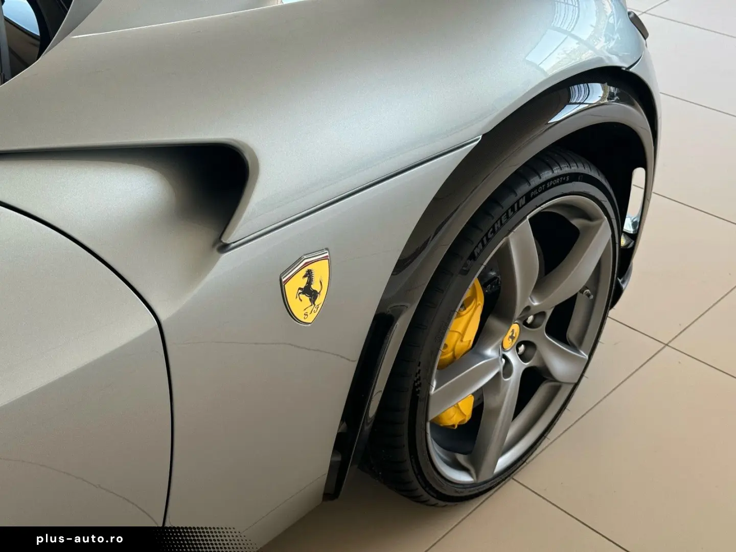 FERRARI Purosangue      Ferrari Frankfurt