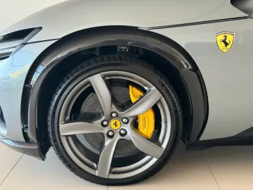 FERRARI Purosangue      Ferrari Frankfurt