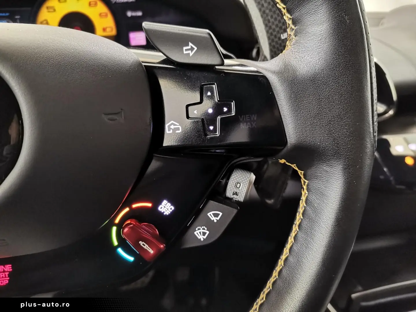 FERRARI Purosangue 6.5 V12 Matrix Lift 360  Massage