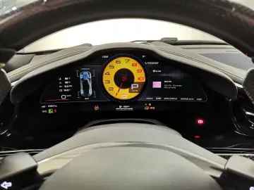 FERRARI Purosangue 6.5 V12 Matrix Lift 360  Massage