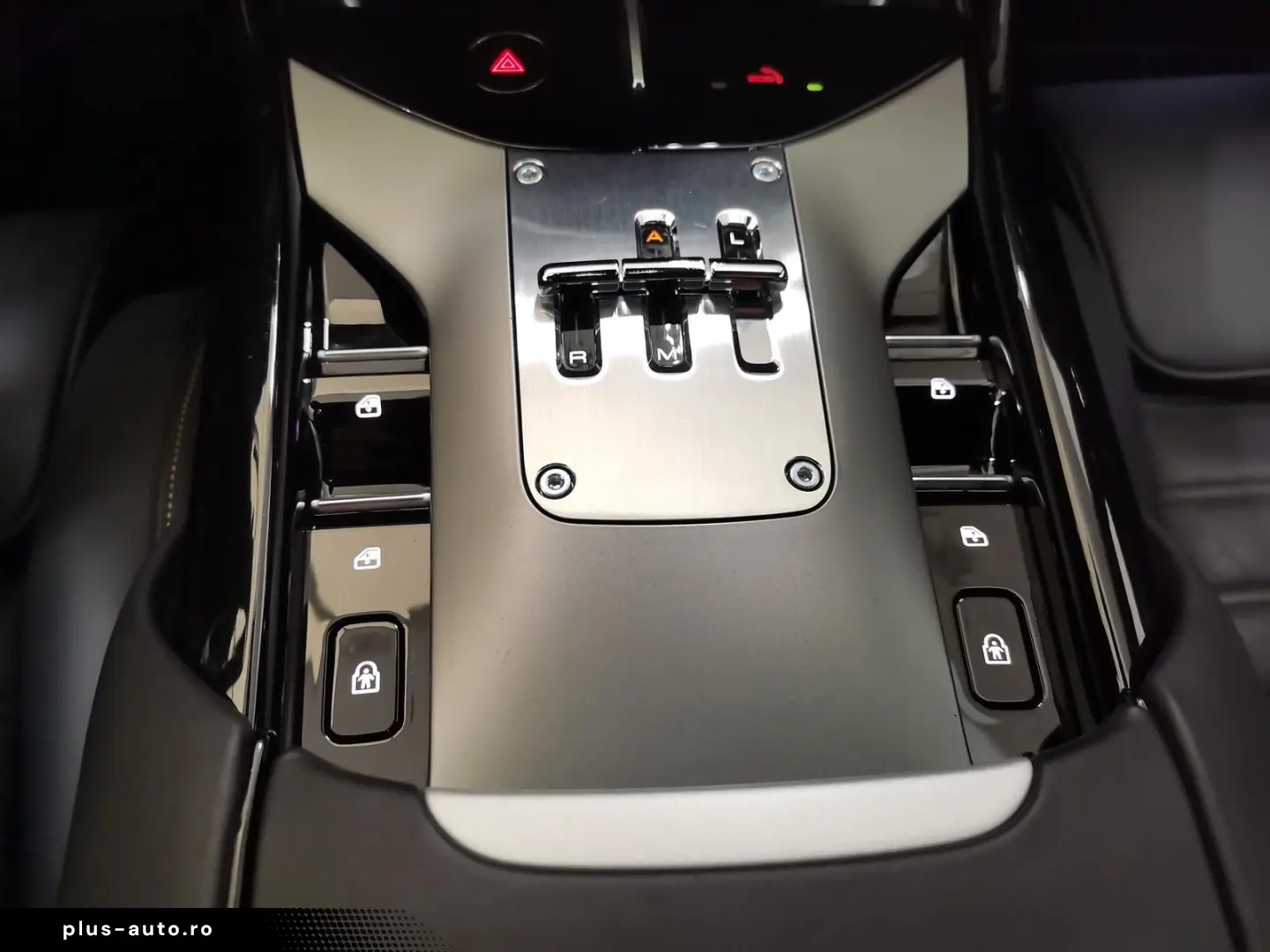 FERRARI Purosangue 6.5 V12 Matrix Lift 360  Massage