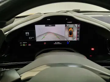 FERRARI Purosangue 6.5 V12 Matrix Lift 360  Massage