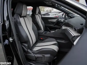 Peugeot 3008 Hybrid 225 e-EAT8 GT Pack