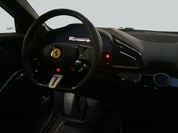 FERRARI Purosangue