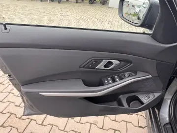 SERIA 3 2.0 320d 190CP Sport Line Shadow xDrive