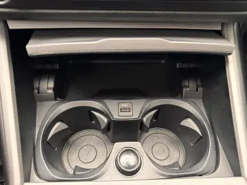 SERIA 3 2.0 320d 190CP Sport Line Shadow xDrive