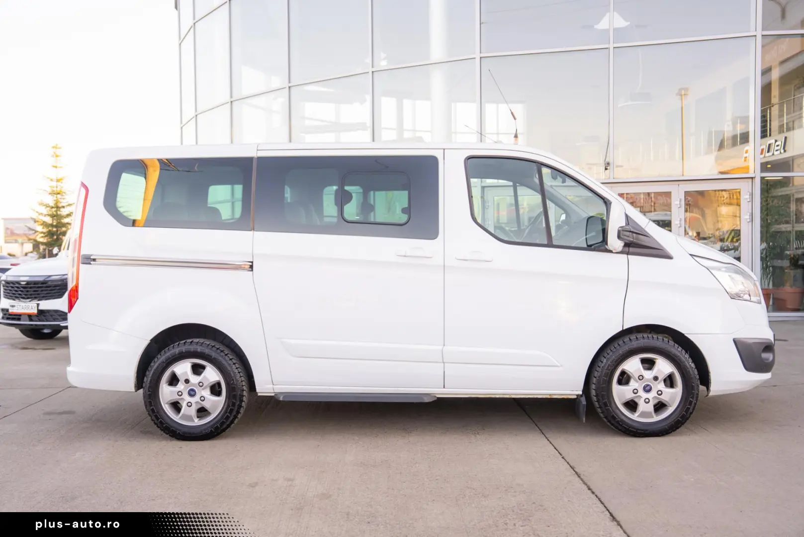 Ford Turneo Custom 2.2L Duratorq-TDCi(