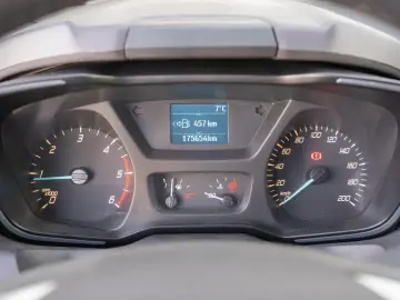 Ford Turneo Custom 2.2L Duratorq-TDCi(