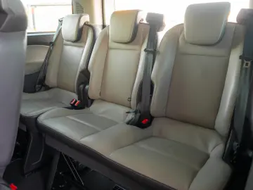 Ford Turneo Custom 2.2L Duratorq-TDCi(