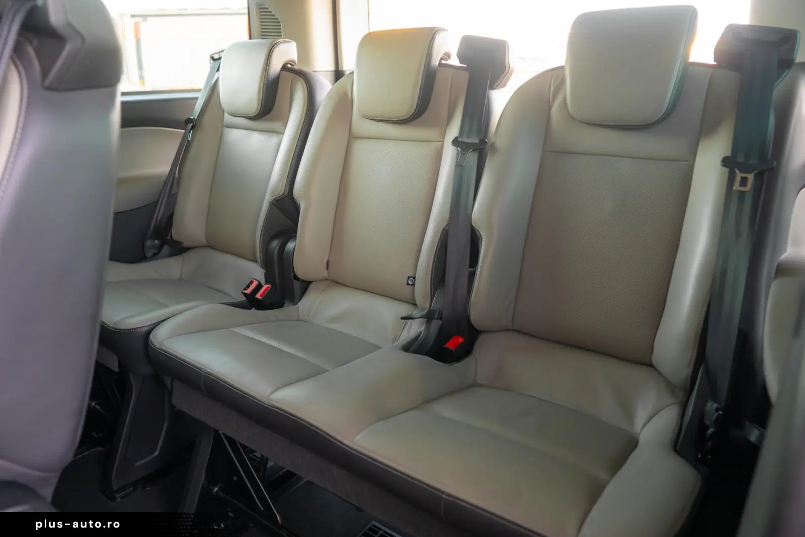 Ford Turneo Custom 2.2L Duratorq-TDCi(