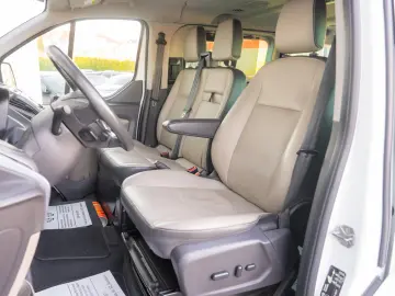 Ford Turneo Custom 2.2L Duratorq-TDCi(