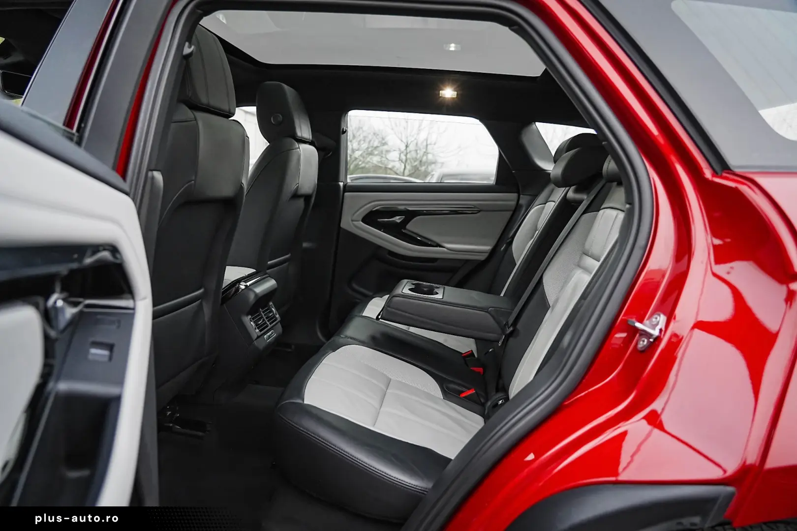 Land Rover Range Rover Evoque 2.0 D150 R-Dynamic