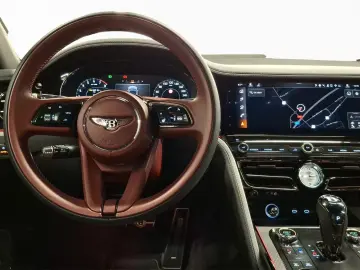 BENTLEY Flying Spur Mulliner