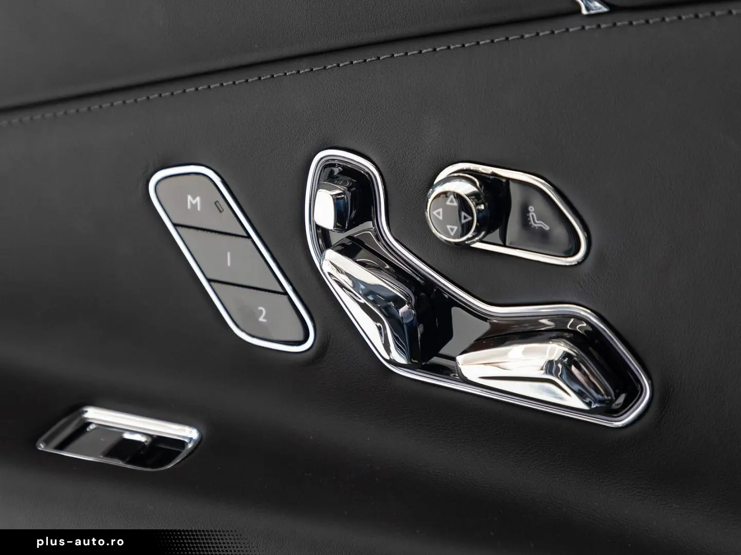 BENTLEY New Flying Spur S V8 MADE BY MULLINER   FULL