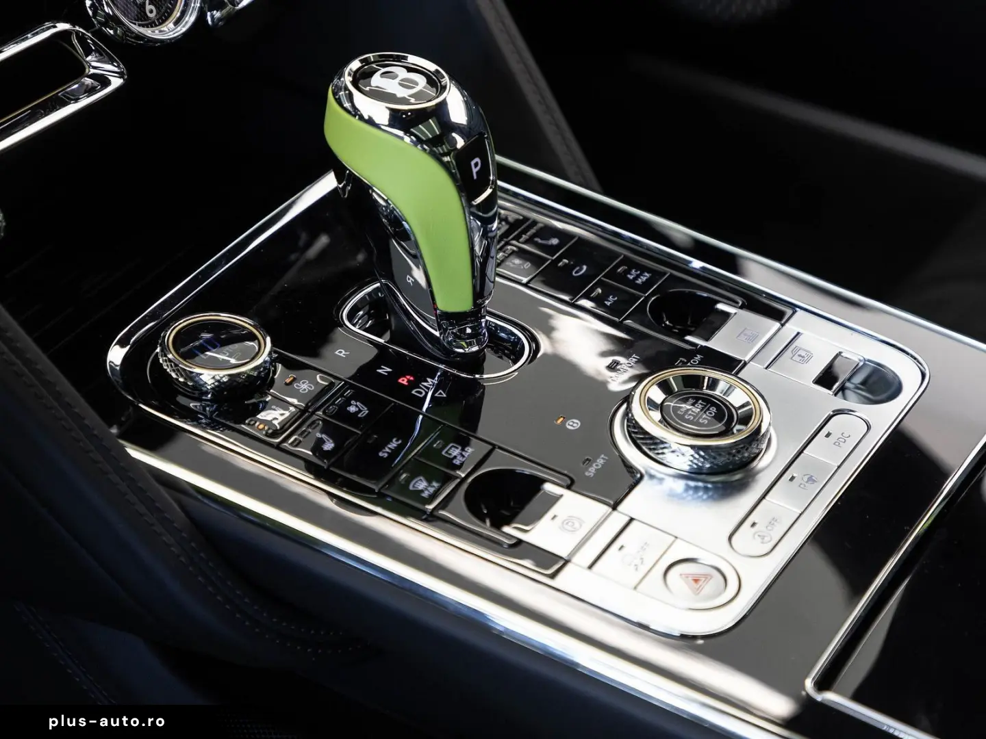 BENTLEY New Flying Spur S V8 MADE BY MULLINER   FULL