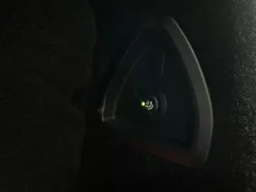 BMW 740 d xD M-Sport PANO-SKY ICONIC STHZG SOFT B&W