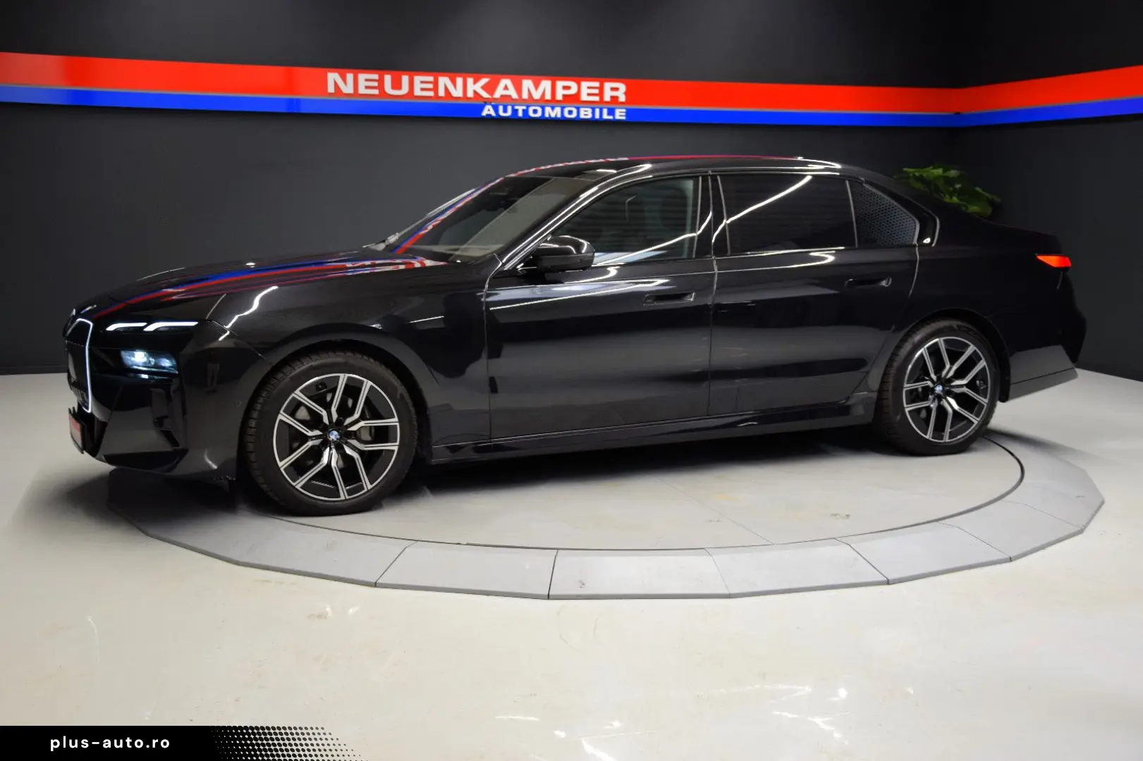 BMW 740 d xDrive M Sport Pano Memory B&W Soft-Close