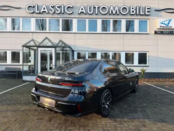 BMW 740 d xDrive M Sport Pro Fond Enter UPE 157.000€