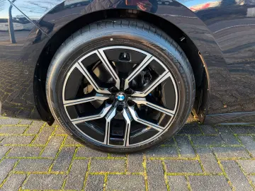 BMW 740 d xDrive M Sport Pro Fond Enter UPE 157.000€