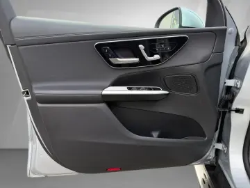 MERCEDES-BENZ GLC 300 d 4M Coupé AMG Pano AHK 360