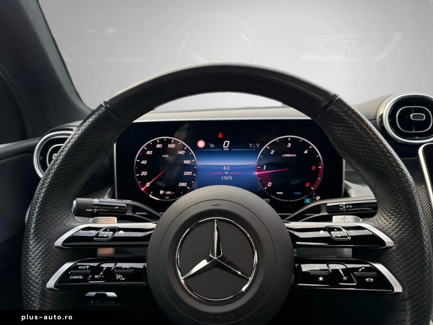 MERCEDES-BENZ GLC 300 d 4M Coupé AMG Pano AHK 360