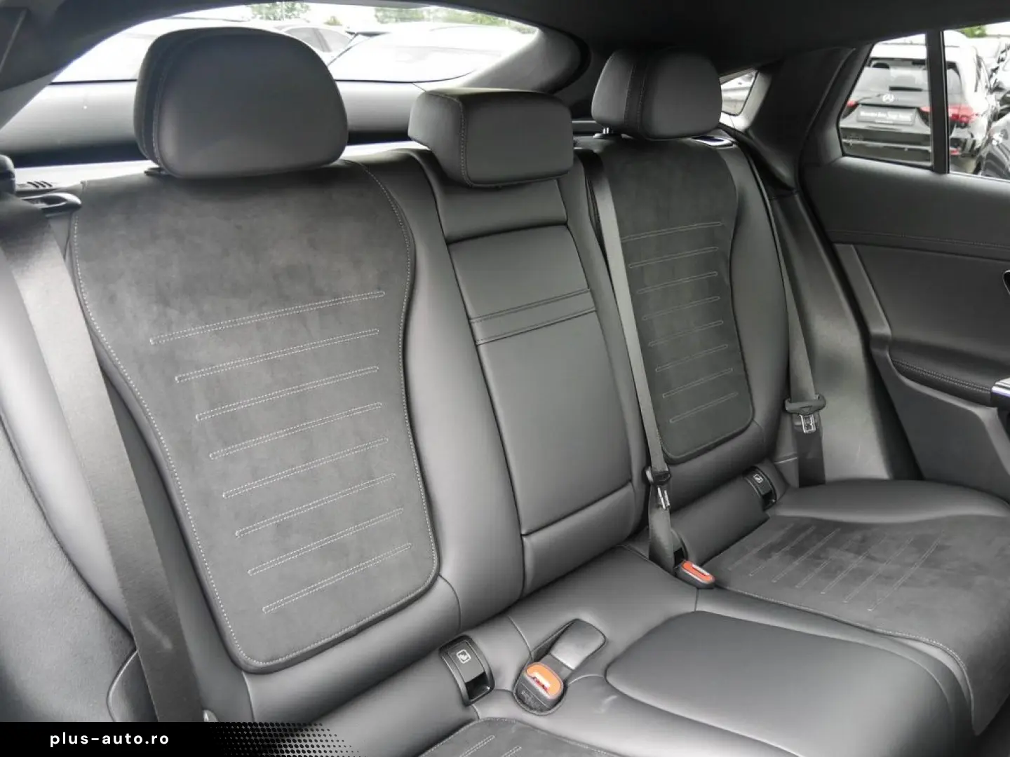 MERCEDES-BENZ GLC 300 4M Coupé  AMG NIGHT PANO KEYL LED