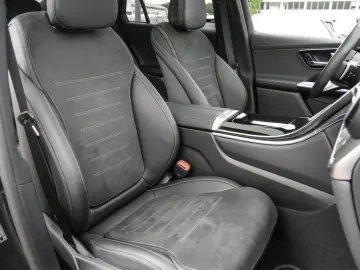 MERCEDES-BENZ GLC 300 4M Coupé  AMG NIGHT PANO KEYL LED