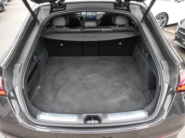 MERCEDES-BENZ GLC 300 4M Coupé  AMG NIGHT PANO KEYL LED