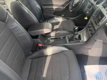 Volkswagen Golf R-line 7 2.0d 150CP 2016 Navi Euro 6