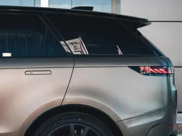 Land Rover Range Rover Sport SV Edition One Mild Hybrid iAWD