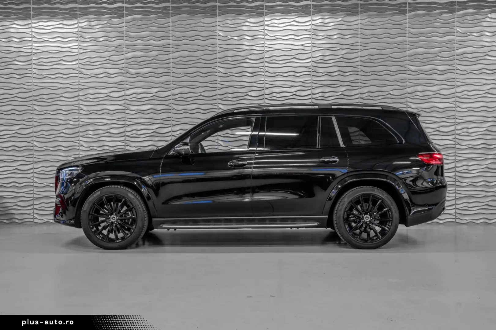 MERCEDES-BENZ GLS450d AMG PREMIUM PLUS PANO NIGHT