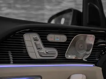 MERCEDES-BENZ GLS450d AMG PREMIUM PLUS PANO NIGHT