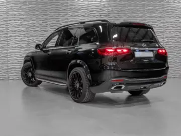MERCEDES-BENZ GLS450d AMG PREMIUM PLUS PANO NIGHT