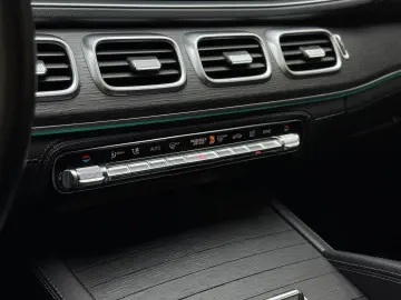 MERCEDES-BENZ GLE 350 d 4Matic Coupe AMG Airmatic 36&hellip;