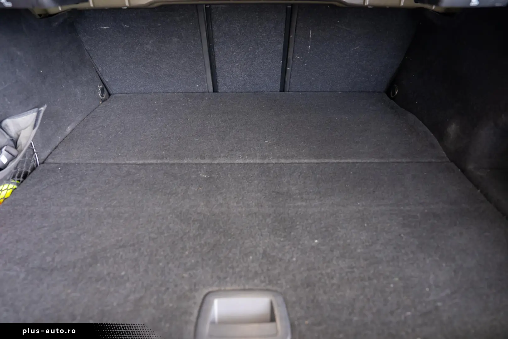 BMW Seria 3 330e 2.0 Plug-in Hybrid