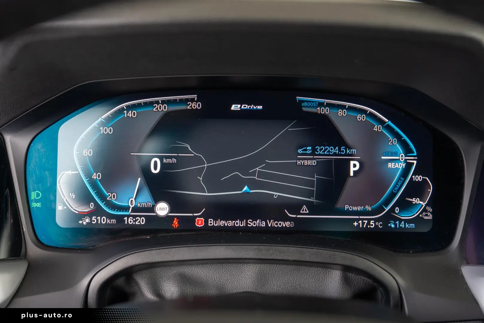 BMW Seria 3 330e 2.0 Plug-in Hybrid