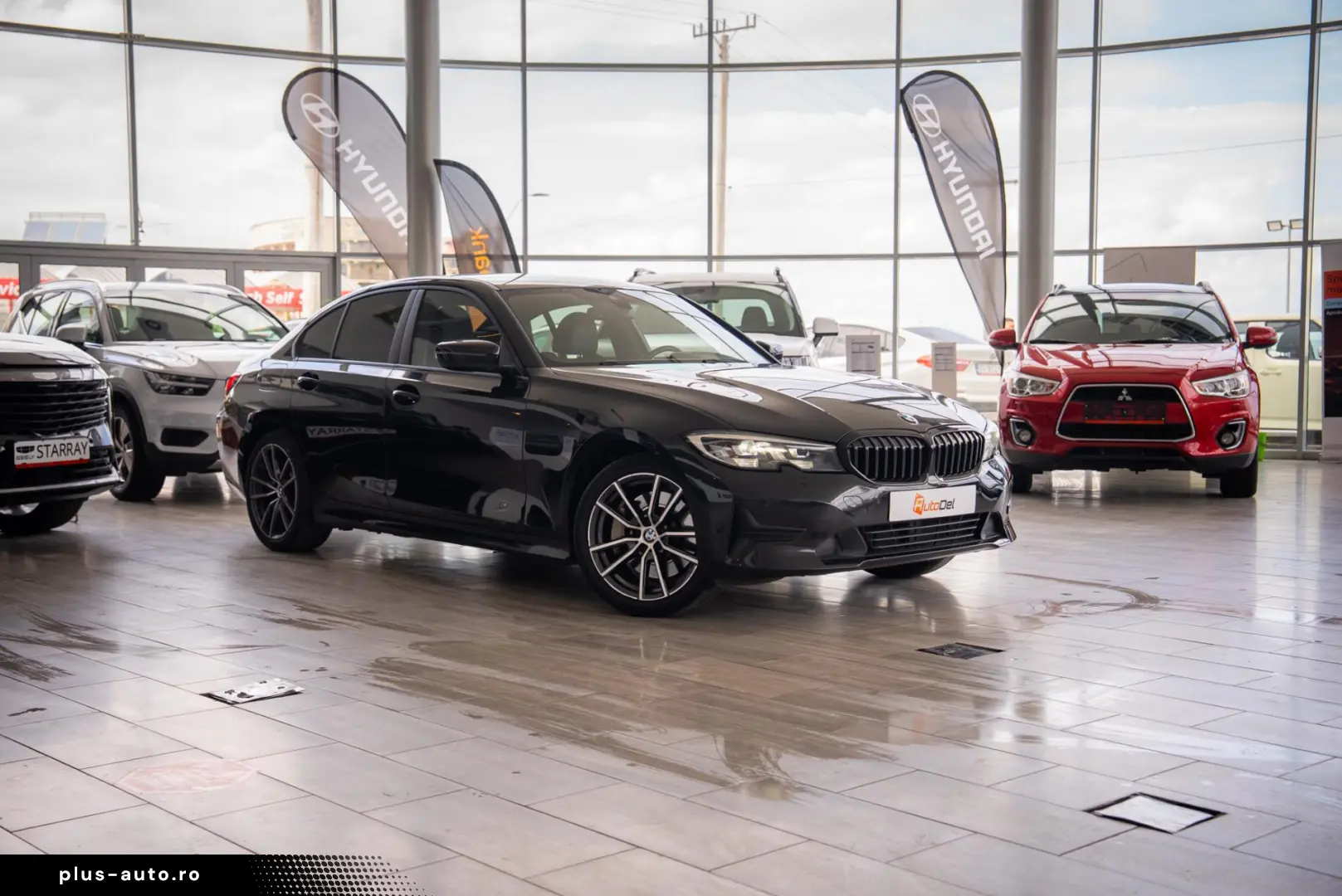 BMW Seria 3 330e 2.0 Plug-in Hybrid