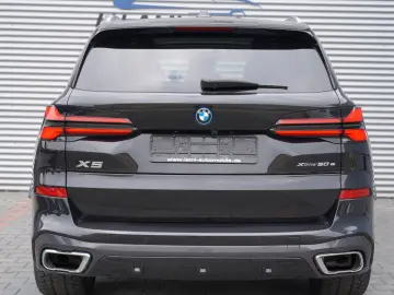 BMW X5 50e xDrive M Sport SKYLOUNGE