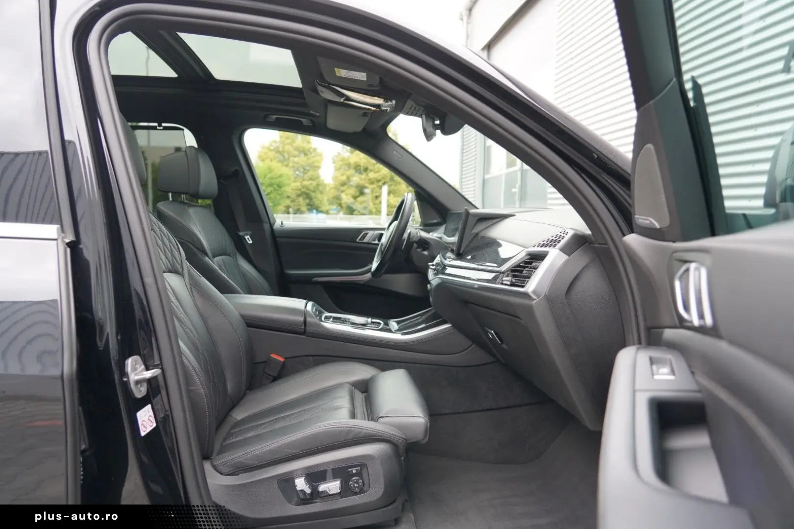 BMW X5 50e xDrive M Sport SKYLOUNGE