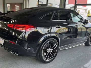 MERCEDES-BENZ GLE400d Coupe AMG NiGHT 22 manufaktur AiR VOLL
