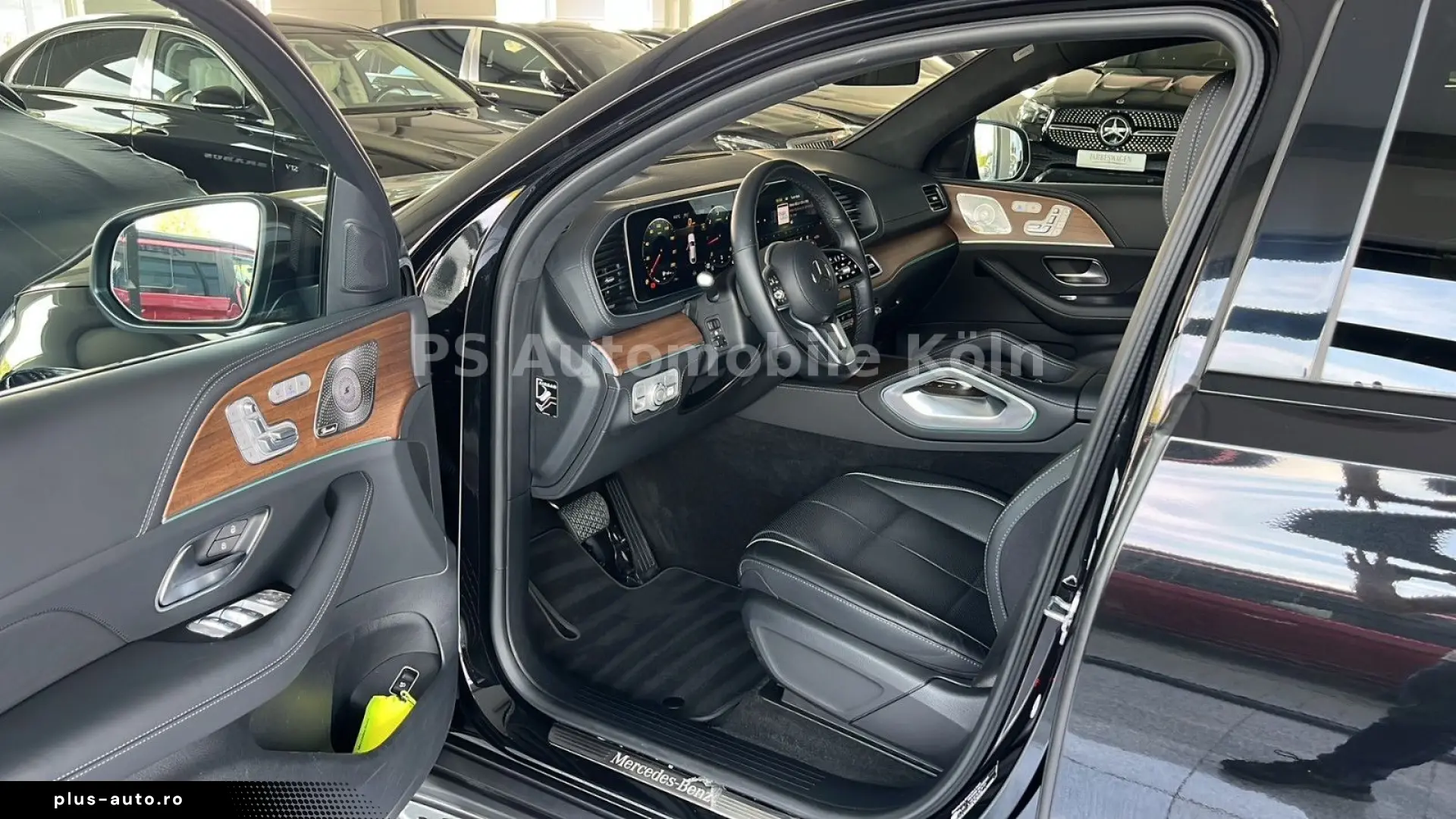 MERCEDES-BENZ GLE400d Coupe AMG NiGHT 22 manufaktur AiR VOLL