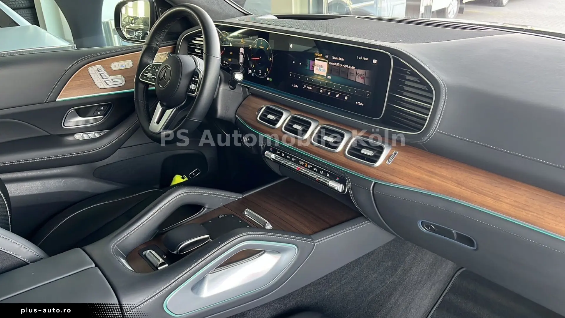 MERCEDES-BENZ GLE400d Coupe AMG NiGHT 22 manufaktur AiR VOLL