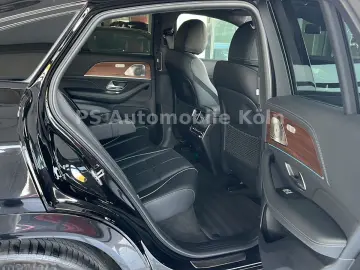 MERCEDES-BENZ GLE400d Coupe AMG NiGHT 22 manufaktur AiR VOLL