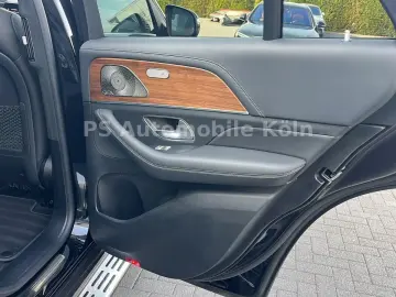 MERCEDES-BENZ GLE400d Coupe AMG NiGHT 22 manufaktur AiR VOLL