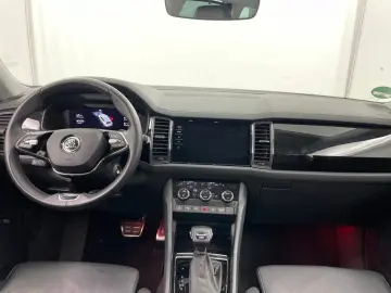 SKODA Kodiaq 2.0 TDI L&K 4x4 Matrix Virtual 360  ACC B