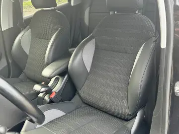 Peugeot 2008  85.000 km  cutie automata  garantie  rate