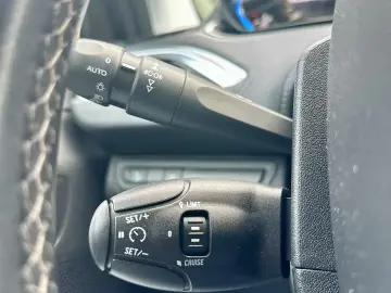 Peugeot 2008  85.000 km  cutie automata  garantie  rate