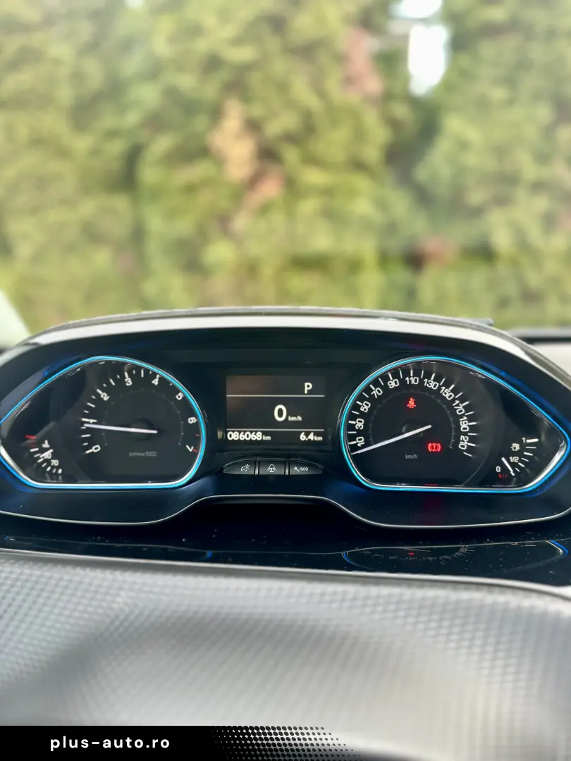 Peugeot 2008  85.000 km  cutie automata  garantie  rate