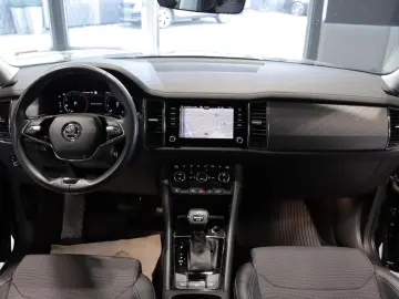 SKODA Kodiaq 2.0 TDI DSG Style 4x4 7-SITZE