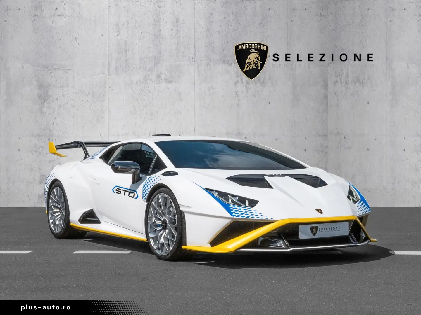 LAMBORGHINI Huracan STO Bianco Monocerus  Lifting System
